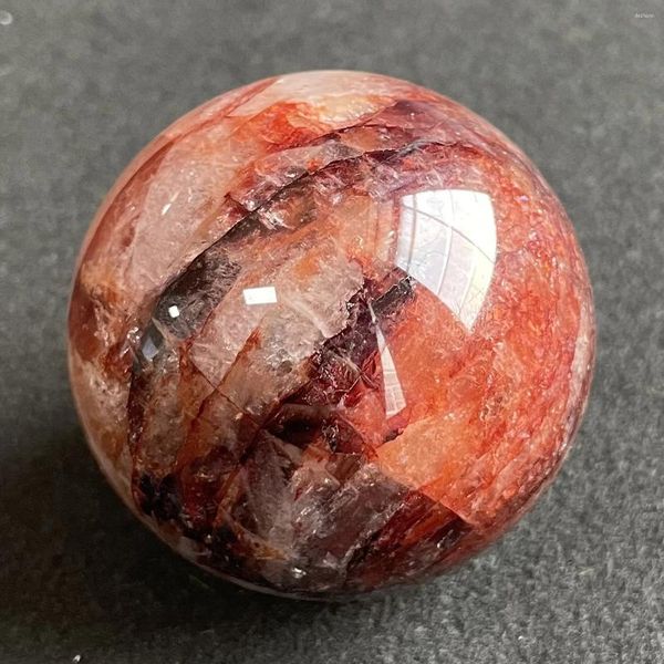 Figurines décoratives 197g Stone naturelle rouge Clear Quartz Crystal Ball Rainbow Sphère Polied Rock Reiki Healing Z317
