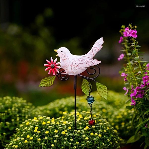 Figurines décoratives 1pc en métal Bird Garden Pape Wind Chime with Bell Outdoor Decor Christmas Decorations durable
