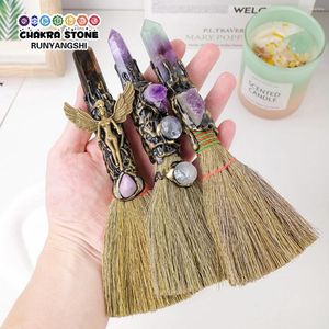 Figurines décoratives 1pc Point de cristal naturel Stone Amethyste Amélante Supplies Witch Table Décoration Family Tree Tarms Feather Broom Artisanat