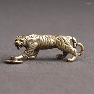 Figuras decorativas 2024 años Tigre de latón El animal zodíaco chino sólido pequeño adorno mini decoración del hogar original regalo