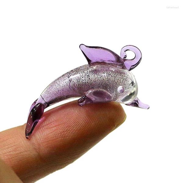 Figurines décoratives 2pcs mignon en verre dauphin charme mini pendentif de figurine animale pour collier de bijoux de bricolage accessoires ou aquarium