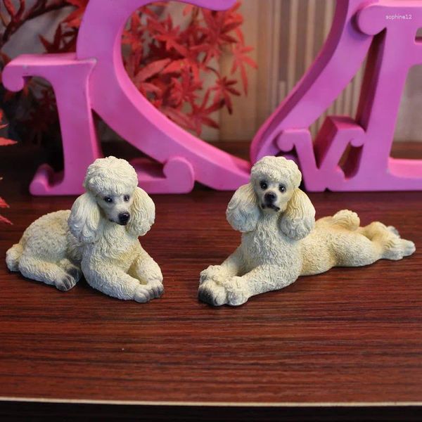 Figurines décoratives 2pcs Poodle chien statue sculpture résine art artisans porche ornement office petit teddy collection voiture jouet intérieur décoration