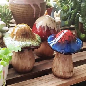 Figurines décoratives 3 pc mini champignons créatifs plug-ins en céramique ornements multi-viande pot de fleur de viande accessoires de décoration de jardin maison