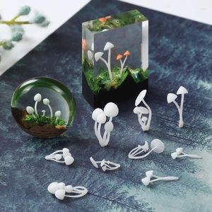 Decoratieve beeldjes 3D Mini Simulatie Paddestoel Miniatuur Craft Micro Cottage Landschap Home Decor Voor Diy Hars Ambachten Siliconen Mal