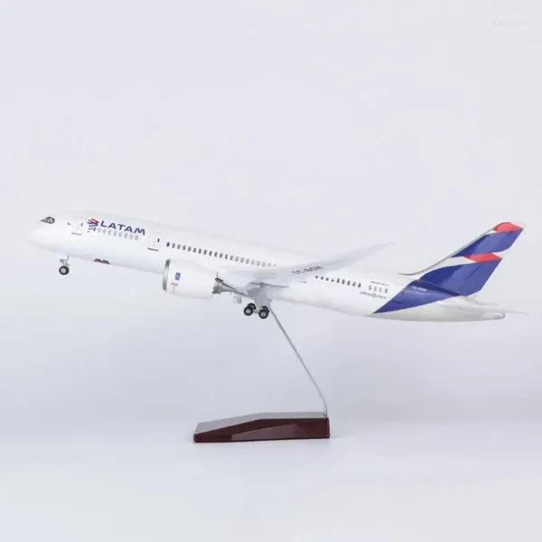 Figurines décoratives 47cm 1/130 Chili Latam Airline Airplane Model Toy 787 B787 Dreamliner Aircraft Plastic Plane Collection