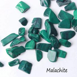 Figurines décoratives 500g Préseuble en cristal de malachite verte Pierre de guérison polie