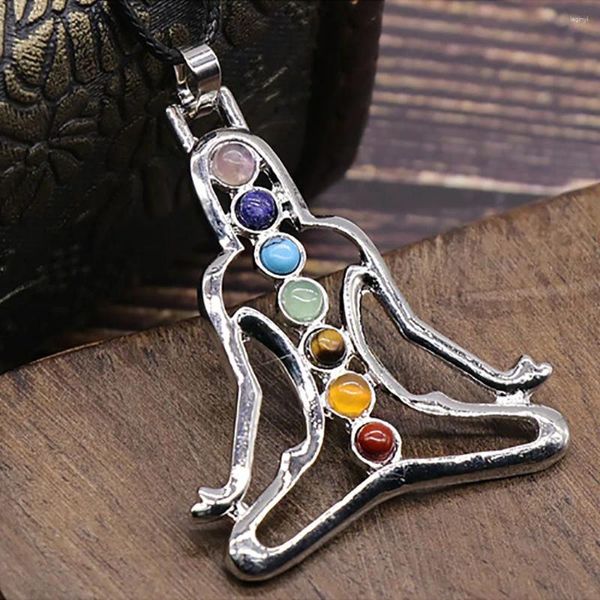 Figurines décoratives 7 Chakra Yoga Méditation Pendentif Pierres Précieuses Charmes Bouddha Reiki Cristaux de Guérison Pendentifs en Alliage avec Corde de Pierres