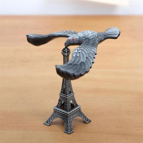 Figuras decorativas Balance de aleación Bird Eiffel Tower Model Eagle Tabletop Decoration Kids Adolescentes Regalo DIY Craft Ornament 2024