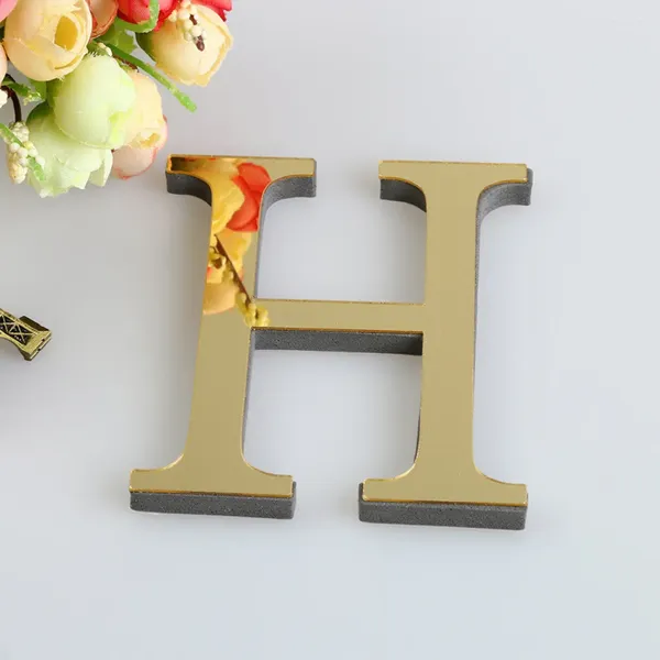 Figuras decorativas Negro/oro/plata 15 cm letras de espejo 3d pegatinas de pared para el nombre del logotipo alfabeto boda inglés luminoso decoración del hogar