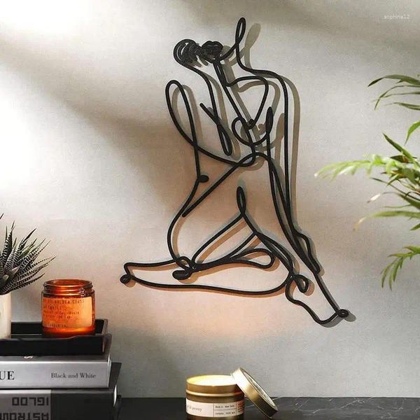 Figurines décoratines Black Metal Line Art Mur Mur Minimaliste Body Female Résumé Fer Sculpture suspendue pour la maison Chambre du salon