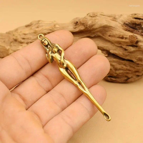 Figurines décoratives Brass en trois dimensions Digne de déesse Dig Ear Spoon Grill Personalité Personnalités Pendre Jewelry Car Keychain Ornement