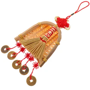 Figurines décoratives Broom Pendre Pendant les pendentifs de fengshi chinois Ornement de l'année traditionnelle