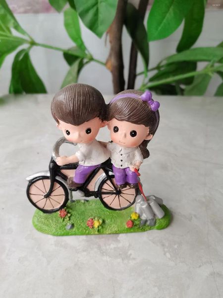 Figurines décoratines Cartoon résine Cycling Couple Deux cadeaux d'anniversaire de bricolage prévus pour le bonheur