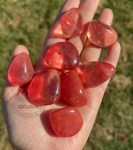 Figuras decorativas El cuarzo de la oleada roja de cereza cedió la fundición de los cristales de curación para los amigos caídas