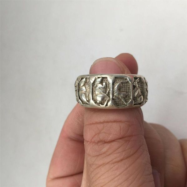 Figuras decorativas China Old Antique Tibetan Silver China 12 Zodiac Dragon Tiger Anillo de 20 mm