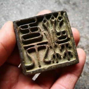 Decoratieve beeldjes China oude bronzen ware koperen zegel en oude schrijfsculptuur bureaudecoratie collectie ornamenten