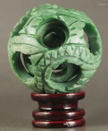 Decoratieve beeldjes Chinese natuurlijke jade handgesneden bal uitgehold puzzel standbeeld