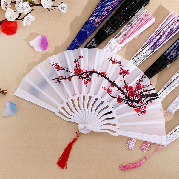 Figuras decorativas Ventilador plegable Femenino Disfraz antiguo Hanfu Plastic con Tassel Pendente Decoración de la fiesta de bodas