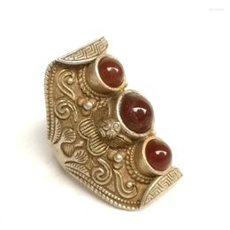 Collection de figurines décoratifs Old China Tibet Silver Incrust Inclay Agate Jade Ring Ornament Cadeau