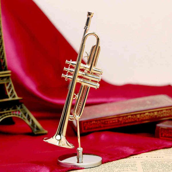 Figurines décoratines Copper Gold-plaqué Instruments de musique Collection Ornements décoratifs Mini trompette avec support Mode Modem Model Decoration Cadeau