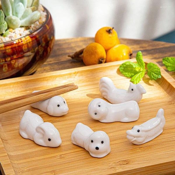 Figurines décoratives Creative Ceramic Bopstick Rack Topsticks Japanese Style Shelf Bos China Animal 10pcs
