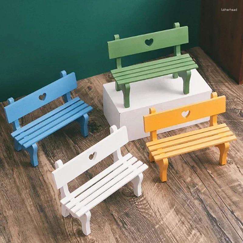 Decorative Figurines Creative Doll House Mini Bench For Home Decoration Solid Color Small Shooting Background Props Garden Park Ornaments