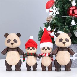 Figurines décoratives Bijoux animaux en bois mignons statues à la main Panda Home Decoration Modern Dolls Birthday Gift Living Room Table