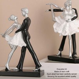 Figurines décoratives dansant couple sculpture sculptures romantiques d'amour passionné et de ballet abstrait figuré anniversaire mariage