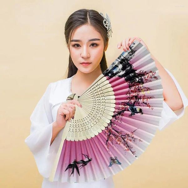 Figurines décoratives femelles usure de thé pliant ventilateur d'été à la main élégante florale vintage avec gland pour les femmes danse de style chinois