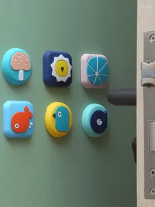Decoratieve beeldjes Gy Deurhandgreep Crash pad Wall Sticker achter de koelkast stoot Stille verdikking Siliconenscherm beschermer