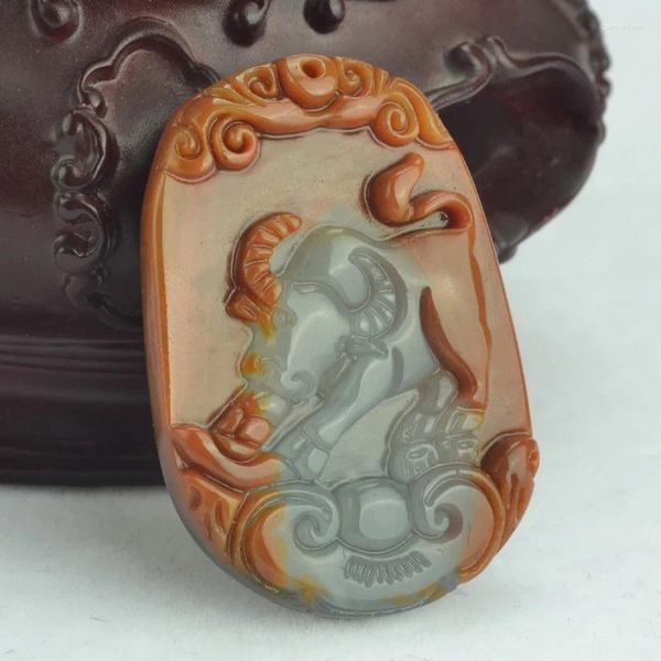 Figurines décoratives Hand Carven Huang Long Jade Ox Pendant Amulet apotropaion Chinois Zodiac- avec chaîne