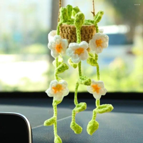 Figurines décoratives à la main les plantes mignonnes décor de voiture crochet dessin animé fleur en tricot suspendu intérieur miroir de vue en gros cadeaux