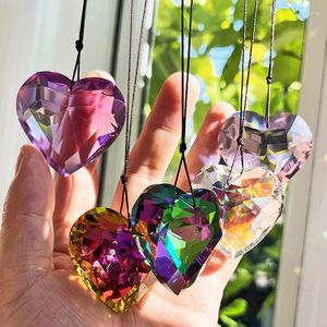 Figurines décoratives en forme de coeur Carings de vent Suncatcher suspension pour la fenêtre Porte de fenêtre Crystal Prism Prism Wind Honed Mur Ornement Garden