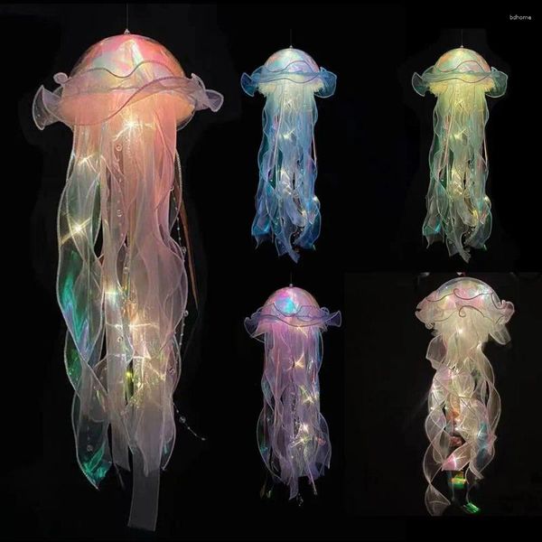 Figurines décoratines Amosphère de méduse de la nuit bouton de lumière nocturne endormie chaude avec des ampoules LED à rubanes pour la chambre à coucher des enfants