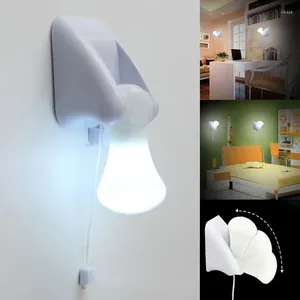 Decoratieve beeldjes LED-trekkoord Smart Nachtlampje Wandlampen Kast Kast Tafellamp Zelfklevende lamp Draagbaar snoer