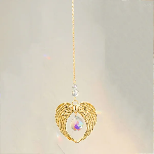 Figuras decorativas alas de amor Ala de ángel Swratcher Aleación Craft Crystal Ball Chimes Exquisitos Regalos de cumpleaños colgantes para colgantes