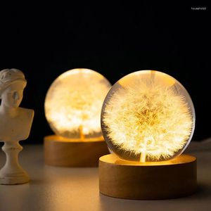 Figurines décoratives lumineuses 3D pissenlit boule de cristal, support en bois de hêtre, sphère de fleur préservée, ornements de bureau, anniversaire, noël