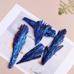 Figurines décoratives Natural Black Tourmaline Placage de pierre d'origine Matériaux bleus Butterfly Feather Products Flame Cryta X9b8
