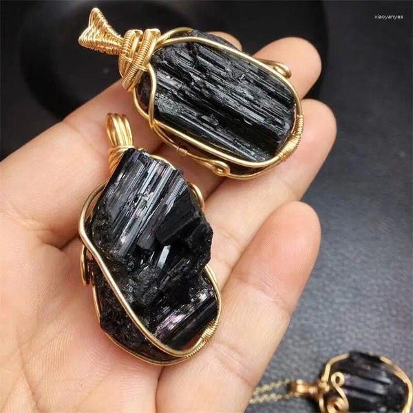 Figurines décoratives en Tourmaline noire naturelle, pendentif, pierres précieuses énergétiques, bijoux de guérison fine, collier pour femmes, cadeau de fête, 1 pièce