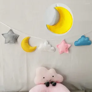 Figuras decorativas Estrellas de fieltro nórdico Cadena de luna estrella Garland Garland Party Banning Mat de la cama Baby Shower Ornamento Niños Camiseta Hanging