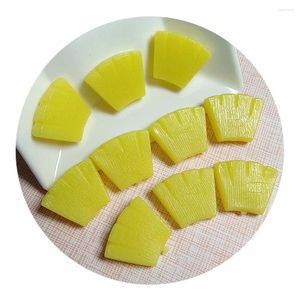 Decoratieve Beeldjes PVC Kunstmatige Fruit Snijden Plak Simulatie Ananas Voedsel Model Dessert Etalage Rekwisieten Feesttafel Decor