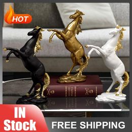 Figurines décoratines Resin Horse Classic Figurine Bureau de bureau Animal DÉCRIE ANIMAU