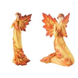 Figurines décoratives Résine priant à genoux debout femme Sculpture Figurine Fall Feuille d'aile de la statue d'aile pour les décorations de jardin