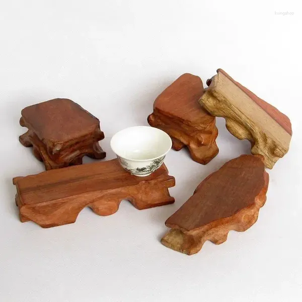 Figurines décoratives S Suanzhimu Wood Carving Jade Red Stone Fraft Téapot Base de racine