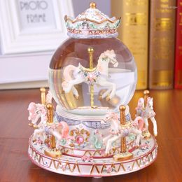 Decoratieve beeldjes Snow Ball Music Note Globe Box Jaar Gift Carrousel Verjaardag voor vriend Clockwork Type Kerstmis Kerstmis