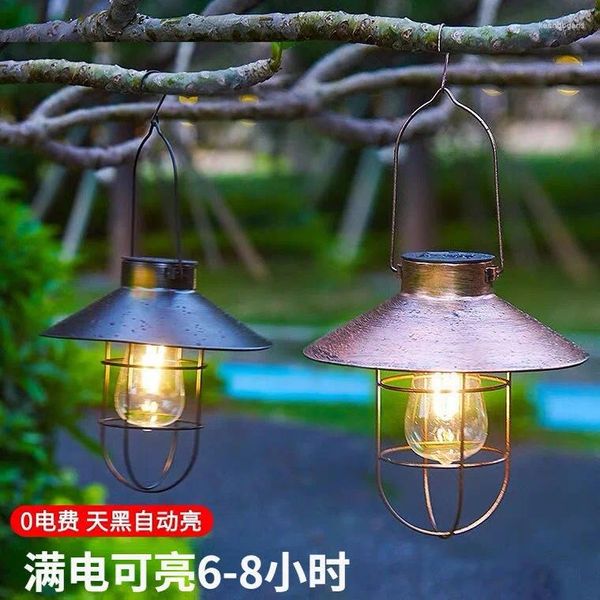 Figurines décoratives Lampe suspendue solaire en fer forgé de nuit rétro lumière extérieure imperméable cour de jardin balcon villa camping paysage