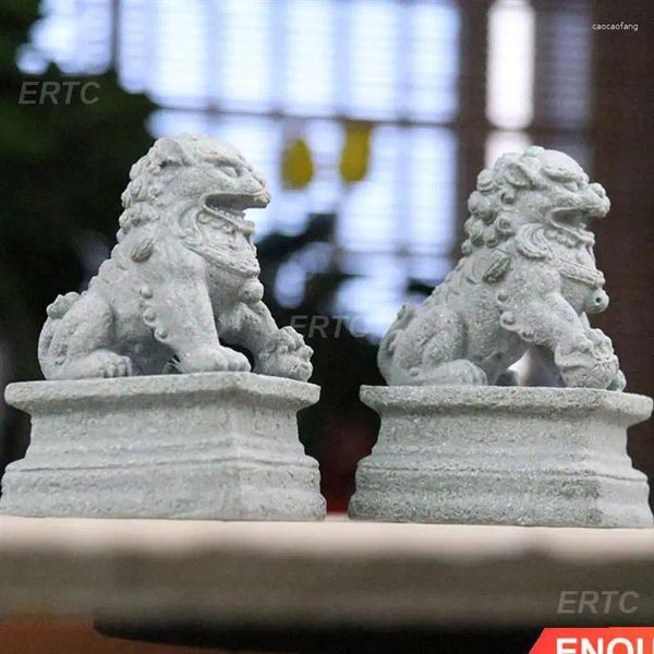 Figurines décoratives Sculpture de lion de pierre Décoration de jardin le symbole Symbole de statue ornementale chinoise MINUATURE HOME