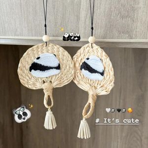 Decoratieve beeldjes zomer handgeweven panda kleine pu fan auto hangende achteruitkijk spiegel decoratie meisje harttas hanger cadeau