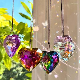 Decoratieve beeldjes Zon Catcher Outdoor Wind Lichaam Hangende Decor Hartvorm Artificial Crystal Rainbow Garden Kid Gift