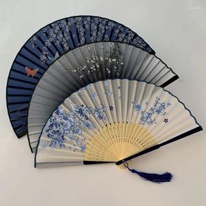 Decoratieve Beeldjes Vrouwen Mannen Vouwen Fan Met Kwastje Chinese Stijl Hanfu Dans Retro Doek Klassieke Antieke Gedrukte Bloem Cosplay prop